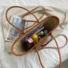 Axelväskor mode stor kapacitet rotting tot kvinnor designer wicker woven axel crossbody väska lyx sommar strand väska03stylishyslbags