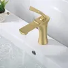 Rubinetti per lavandino del bagno Rubinetto per lavabo in stile nordico Tutto in rame e miscelatore freddo Rubinetto per acqua WC oro spazzolato / nero / cromato