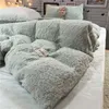 寝具セットスーパーウォームベッドセットピュアカラー豪華な暖かさの寝具セットラムカシミアクイーンキングサイズ布団カバーベッドスプレッドピローケース230919