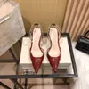 Stilista con tacco alto Scarpe da ufficio da donna da donna con tacco alto aumentate da lussuosi abiti da uomo in bianco e nero dal temperamento aristocratico realizzati per le donne delle donne