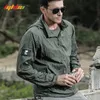 Vestes pour hommes 2023 Été imperméable à séchage rapide tactique peau veste hommes à capuche imperméable mince coupe-vent crème solaire armée militaire 230919