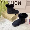 Topp nya designerstövlar för kvinnor Australien SNOW Boot Womens Luxury Slippers Ultra Mini Fashion Platform Booties Winter Suede Wool Ladies Warm Fur Ankle Bootes