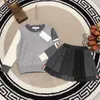 Dress suits for Girls Academic style autumn sets Size 100-150 CM 2pcs Contrast color patchwork design sweater and pleated skirt Sep15