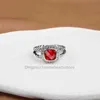 2024 ringen bruiloft voor ring rood luxe mode zilveren sieraden ontwerper vrouw gedraaid dames klassiek ingelegd granaat zirkoon verloving verjaardagscadeaus