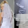 Bridal Welles Białe dwie warstwy w magazynie ślubu z wstążką Edge Elbow Sukienki Lehonor Long Party Guns