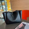 Borsa shopping nera Borse a tracolla Pelle di vacchetta Tasca interna con cerniera Lettere di moda Borse hobo da donna Borsa Tasche di grande capacità 30 cm