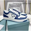 Luxury Man Woman Downtown Leather Sneakers Sporty Shoes White Black Blue Red Casual Shoe Rubber Sole Trainer Basket Sneaker Storlek 35-45