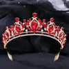 Clipes de cabelo DIEZI Barroco Vintage Cristal Vermelho Coroa Noiva Tiara Para Mulheres Casamento Elegante Princesa Headpiece Jóias Acessórios