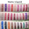 Lipstick Nude Lipgloss Private Label OEM vloeibare lippenstift Aangepaste matte waterdichte dierproefvrije veganistische zwarte dekselbuizen Geen bulk 230919