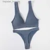 BRAS SET KVINNER Sömlösa underkläder Set Wireless Push Up Bra Top Deep V Bra Thong Sport Bralette Sexig underkläder Set Crop Top Brassiere L230919