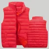 Kamizelki męskie kamizelki kamizelki zimowe ciepłe płaszcze dla mężczyzn zagęszczony stojak na obrożę Down Kurtki podmuchowe wyściełane 230919
