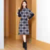 Autumn Winter Floral Red Sweaters Dress 2023 Women Designer Vacation Travel O-Neck Jacquard Sweaters Dress Elegant and Youth Long Sleeve Slim Party Midi Frocks