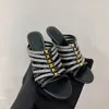 مصمم الخنائي الكعوب Slipppers Rivet Decro Fashion Summer Women Sandals Buxury Brand Sexy Elegant Ladies Shoes Size 35-42 Holiday Dress Shoes Female Footwear