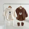 Rompers baby clothes romper born Lovely autumn and winter hooded Teddy bear Baby fleece ropa de bebe nia 230918