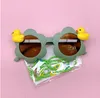 Yeni çocuk güneş gözlükleri yuvarlak çiçek güneş gözlükleri kızlar erkekler sarı ördek güzel bebek fotoğraf gölgeleri çocuklar oculos de sol