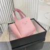 10A de alta qualidade a sacola designer ombro mulher moda bolsa de metal letras fivela magnética abrir e fechar couro tote bolsa de compras