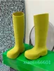 Bottes épaisses classiques à la mode, chaussures de pluie entières en usine de gelée de caoutchouc, 2023