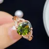 Anelli a grappolo Stile Anello aperto imitazione ovale della nonna con tormalina verde oliva