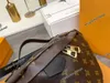 Il più nuovo Stlye Famous Bumbag Cross Body Borsa a tracolla moda marrone Marsupi Bum Borse unisex Borsa a tracolla Borsa a tracolla Custodia per cellulare Marsupi Donna Borse tascabili