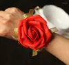 Dekorativa blommor brudbrudtärna handledsblomma corsage syster hand bröllop boll konstgjord siden armband lx1039