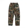 American Military Style Camouflage Overalls med lösa remmar och breda ben, trendiga Multi-Pocket LeggingsXQ94