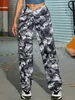 Women's Pants S 2023 Kvinnor Fashion Camo Cargo American Vintage Street V Cut Midjetryck Flap Pocket Wide Leg Byxor Mujer 230919