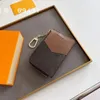 ファッションデザイナーのRecto Verso Wallets Luxury Purses高品質のエンボス加工花文字メンズレディースクレジットカード所有者レディースショートマネークラッチバッグM69431