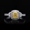 Bröllopsringar Fancy Yellow Cushion Cut Engagement Ring 07CT 5x6mm för kvinnor Real 18K White Gold Sparking Test Positivt 230915