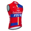 2024 FDJ Team Lightweight Windbreaker Cycling Jersey Top Quality Rosti Bicycle Outwear Sleeveless Jacket Bike Cut Quick Dry Cycling Vest med 3 bakre fickor