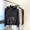 Toppdesigner höst och vintermode street bomullsweatshirt pullover hoodie andas hoodie för män och kvinnor med alfabetiskt geometriskt mönster