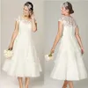 Czysty koronkowe suknie ślubne z iluzją dekoltu krótkiego rękawu długość ślubna suknie ślubne Aplikacje 2015 Splusowe suknie ślubne 2668