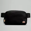 Lulu Everywhere Fleece 가슴 벨트 가방 요가 스포츠 Lululemens 여성 여성 Lulul Travel Fanny Pack 휴대용 방수 허리 나무 가방 도매 지갑