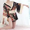 Kimono japonais traditionnel pour femmes, vêtements de nuit, Sexy, décolleté en v profond, imprimé Floral en Satin, vêtements de nuit courts, Robe de bain 2847