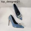 2023 designer de moda marca vestido sapatos femininos saltos altos sola de couro denim tecido 35-42 atmosfera de luxo das mulheres de alta qualidade