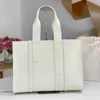 Bag Womens Luxurys Designers väskor Messenger Handväska Högkvalitativ tygväska vit handväska shoppingväska handväska svart duk kvinnor plånbok på tygväskan stor ryggsäckar väska