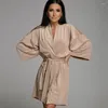 Dames Nachtkleding Herfst Velours Loungewear Fluwelen Kimono Robe Jurk Met Riem Mini Badjassen Sexy V-hals Korte Intieme Lingerie