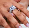 Band Rings 2021 Valentine's Day Gift For Girlfriend Pink White CZ Iced Out Bling Full Heart Zirconia Band Wedding Engagement Ring x0920