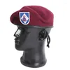 Berets US Army 18th Airborne Corps Infantry Red Wool Military Hat Alla storlekar