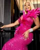 Heta rosa pärlor spetsar aso ebi prom klänningar sexiga höga slitsfjädrar pärlstav formell klänning för svarta flickor 2024 afrikanska aftonklänningar 322 322