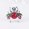 Brooches LUBOV Fashion Personality Cartoon Bee Brooch Alloy Drop Oil Insect Lady Accessories Pins Children Party Jewelry 2023