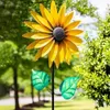 Gartendekorationen Sonnenblumen-Windmühle, rotierendes Sonnenblumen-Windspiel aus Metall mit Pfahl, stehendes Rasenblumen-Windrad, Outdoor-Gartendekoration, Kinderspielzeug 230920