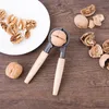 Fruktgrönsaksverktyg Hushållsskalöppnare Torkad fruktklippning Walnut Zinc Eloy Nut Tongs Peeling Tools Tratttyp Klipp 230919