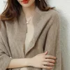 Women's Cape Hollow Thicked Warm Scarf Women's Cashmere Cape Shawn Knittad Pullover Cape Cardigan Shawl Merino Wool Cape Shawl Bekväm L230920