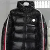 2023Designer Mens Down Jackets broderade märke Kvinnor Huven Ytterkläder Parkas Winter Warm Puffer Jacket Mänkläder