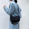 Bel çantaları bayanlar çapraz gövde çanta basit retro tarzı moda siyah zincir altı omuz kadın bilgisayar