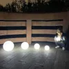 Articles de nouveauté Boule lumineuse LED rechargeable pour enfant adulte RVB Changement de couleur Globe Nuit avec télécommande Grand décor de fête de jardin 230919