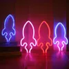 Novità Articoli Alien Astronauta Insegne al neon Luci Razzo Spazio Stella Lampada modellante Luce notturna Decorazione da parete per Bar Party Sala giochi Festival 230919