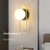 Lampa ścienna Nordic Glass Ball LED LED LED do salonu Wewnętrzna sypialnia Oprawa oświetleniowa z domem korytarza scince 7W G9