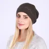 Cappello da donna a cupola con pullover sottile scavato, berretto caldo lavorato a maglia con teschio, accessori moda