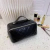 Grote Dame lederen Cosmetische Zakken Mode Make-up Tas Dames Ontwerpers Toilettas Reisetui Dames Portemonnees Cadeau kleine portemonnee295S